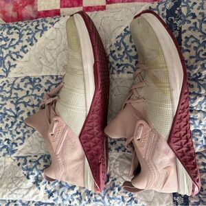 Nike Metcon Women’s Pink and Maroon Training Sneakers